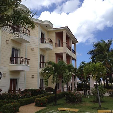 Hotel Dominicana Plus Bavaro Bagian luar foto