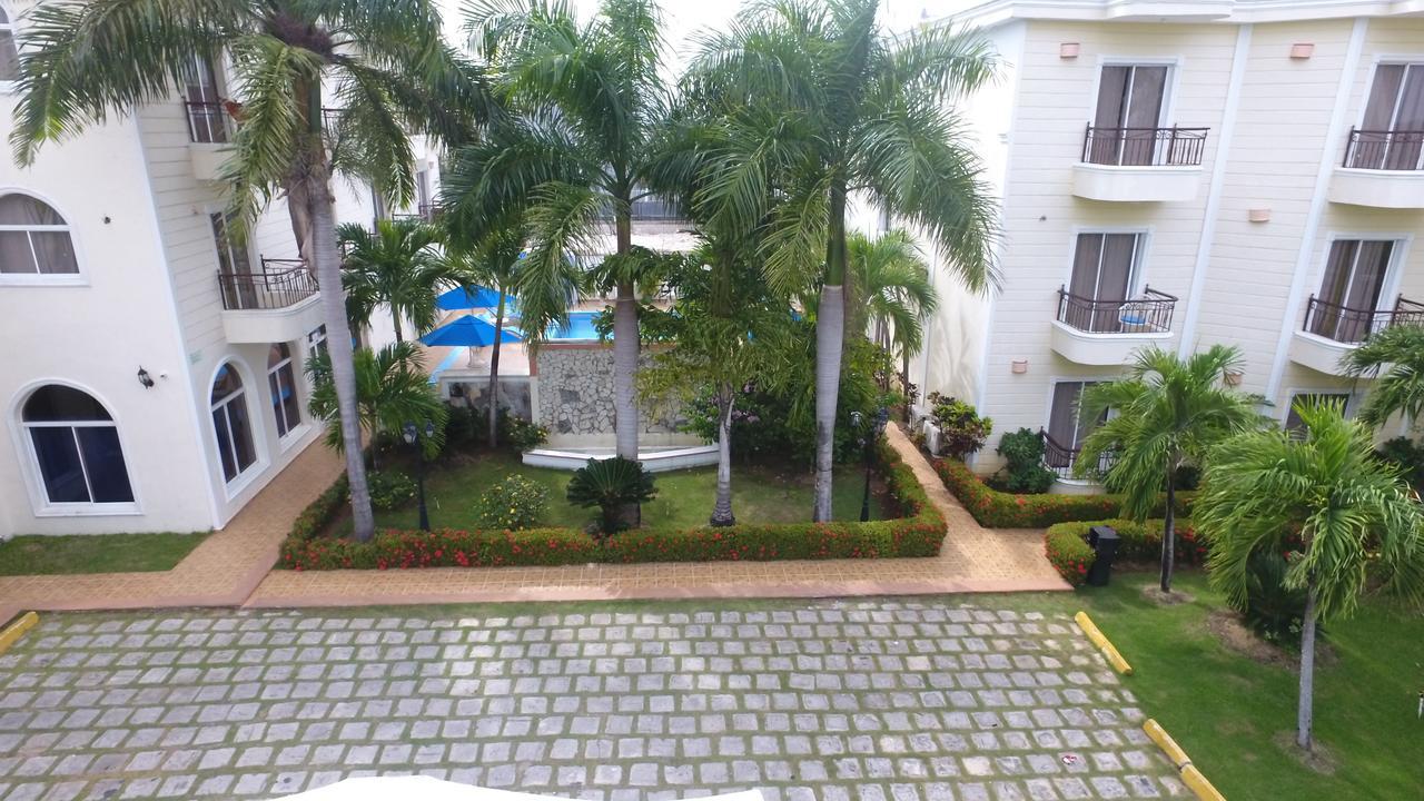 Hotel Dominicana Plus Bavaro Bagian luar foto