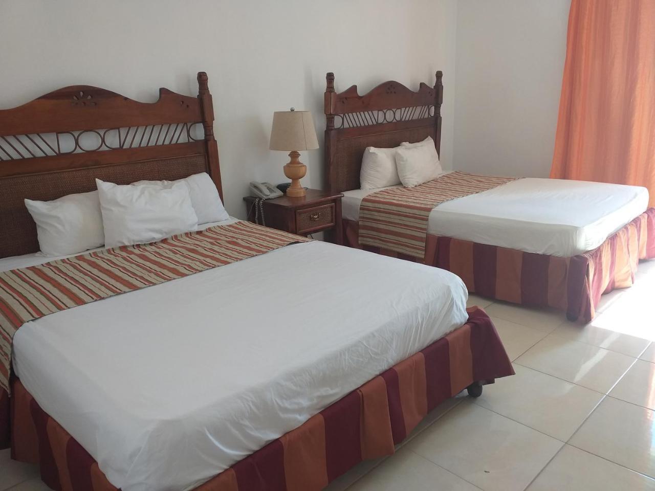 Hotel Dominicana Plus Bavaro Ruang foto