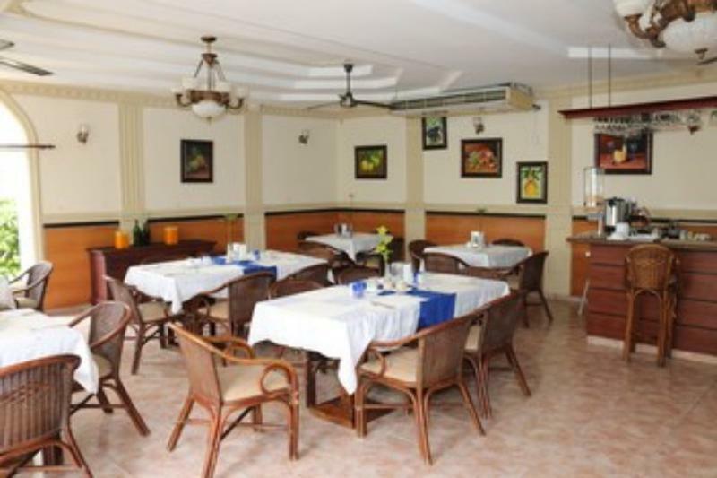 Hotel Dominicana Plus Bavaro Bagian luar foto